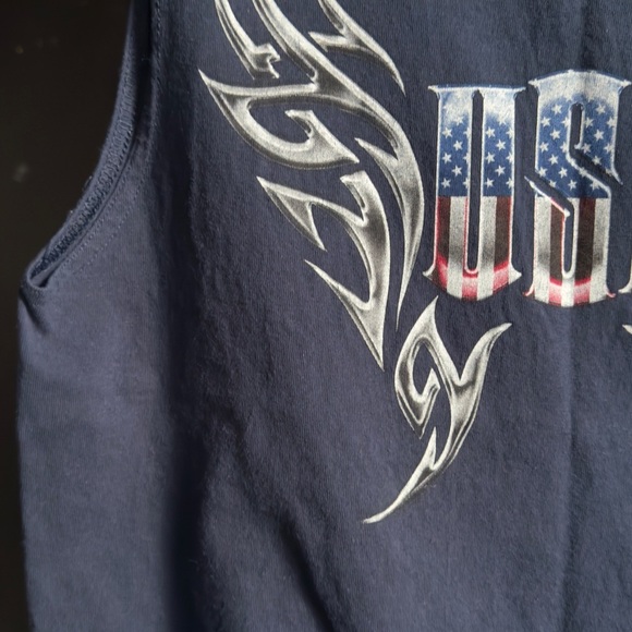 Vintage ‘USA’ Muscle Tee - Picture 3 of 11